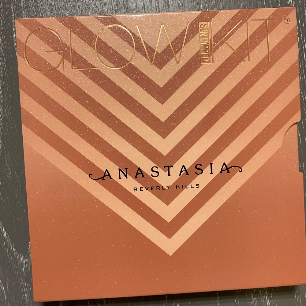 Anastasia Beverly Hills Sun dipped Glow Kit